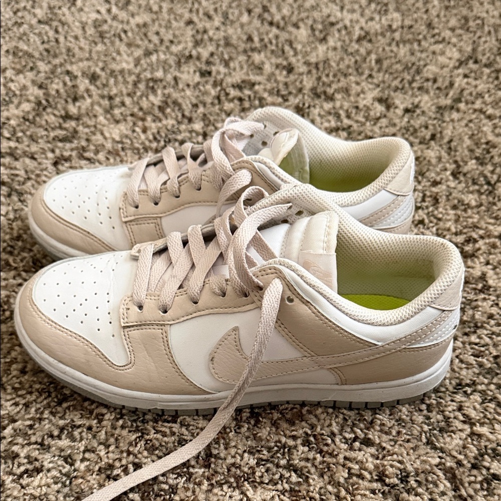 Nike Beige & White Low-Top Sneakers - Picture 4 of 10
